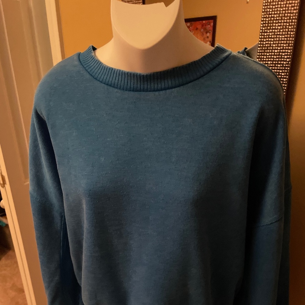 Women’s large sweat shirt New without tags